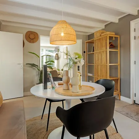 Casa De La Pelt * ברחן